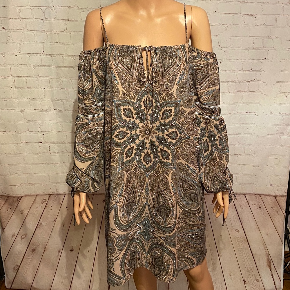 Neiman Marcus tan patterned boho paisley dress size Small